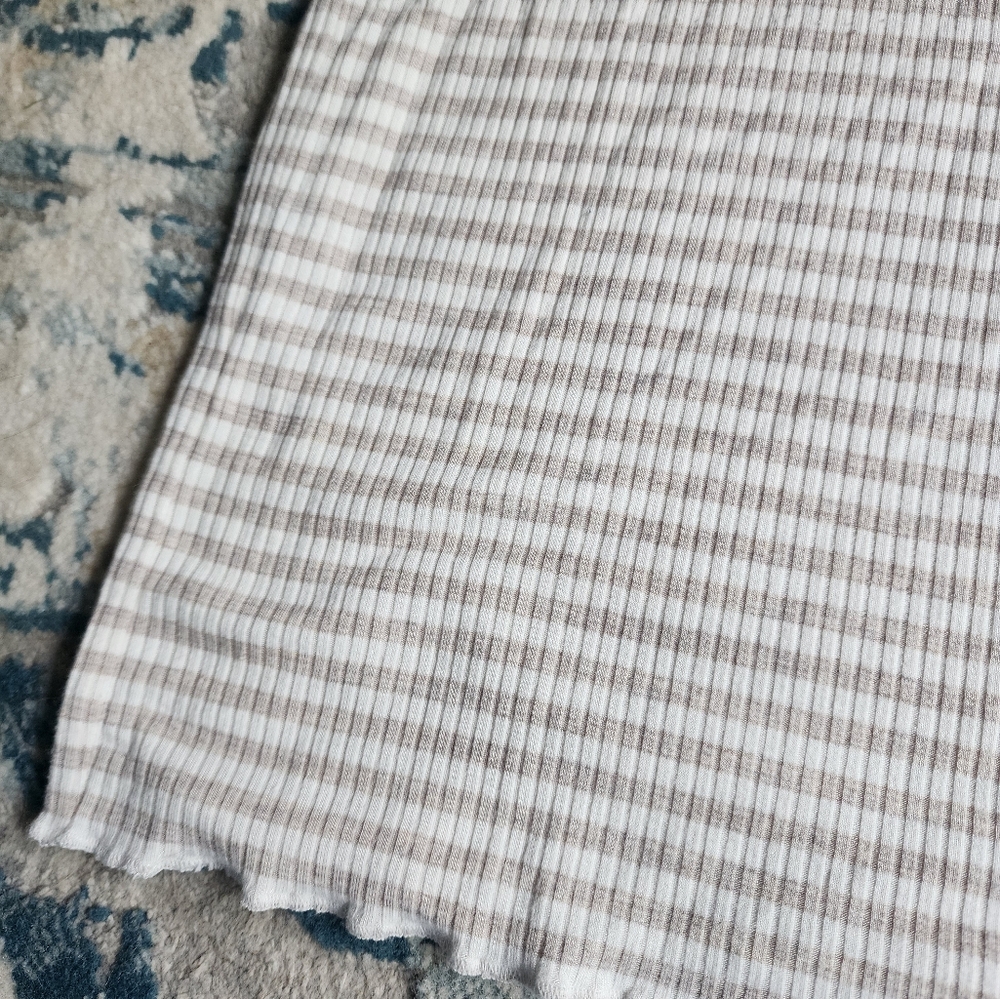 Striped Neutral Tank 1X - Picture 7 of 9